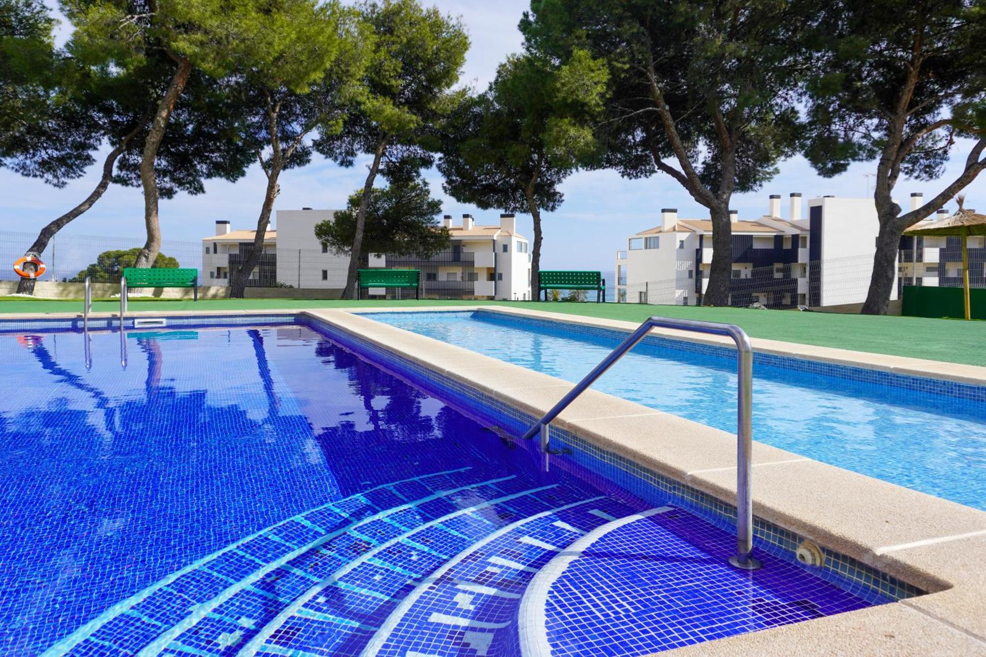 Apartamento Con Piscina En Villajoyosa By Bebalmy Luaran gambar
